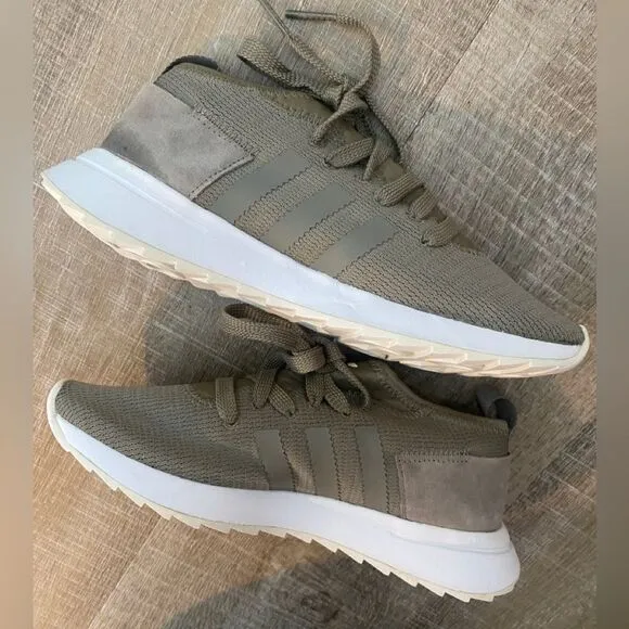 ADIDAS | Women's Flashback Mid Running Shoes FLB Primeknit Sneakers LIKE NEW 6.5