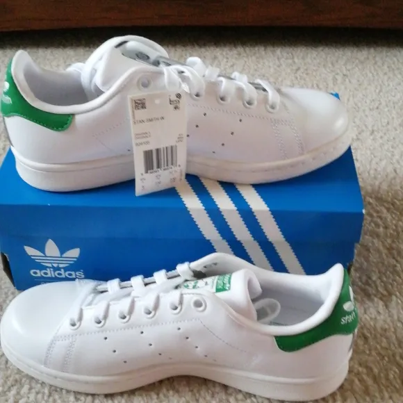 Adidas Womens Stan Smith Shoes-White/Green-NEW