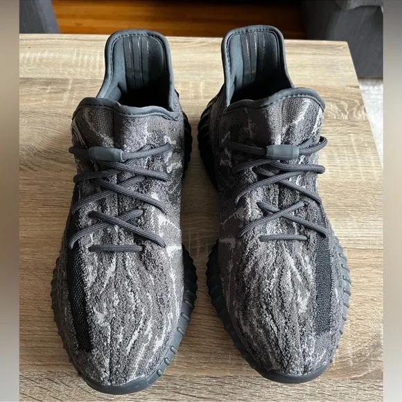 Adidas Yeezy Boost 350 Mens 11.5 Dark Salt Black Gray Streaks