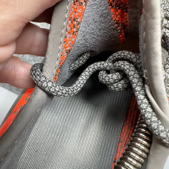Adidas Yeezy Boost 350 V2 Shoes Mens size 13 Grey Orange‎ zebra stripe Athetic