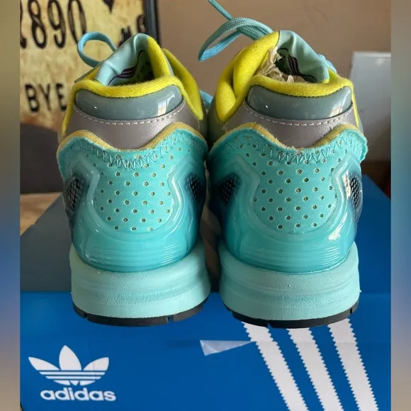 Adidas ZX 0006 Inside Out Tennis Shoes Youth size 7 Women’s size 8.5