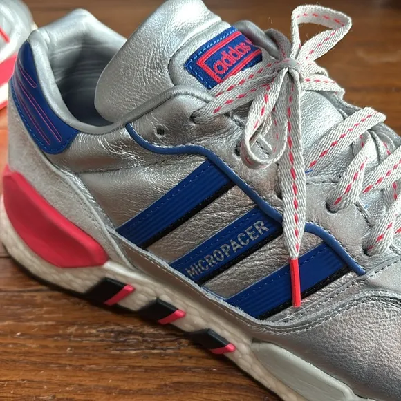 adidas ZX 930 EQT Micropacer Shoes SILVER METALLIC/POWDER BLUE/SHOCK RED Size 11