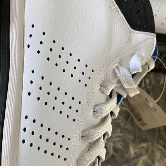 Adidas high top sample white Sneakers Size 9 NWT never resist rare sneaker