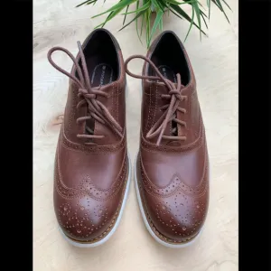 Adiprene by adidas men’s NWT dress shoes