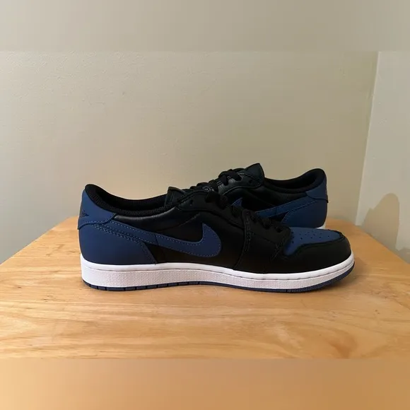 Air Jordan 1 Low Lifestyle Shoes US 9 Mystic Blue CZ0790-041