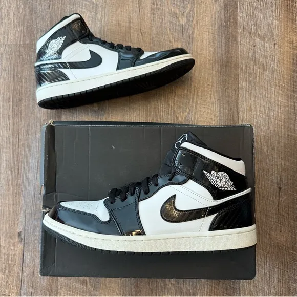 Air Jordan 1 Mid SE All Star 2021 Carbon Fiber Black White