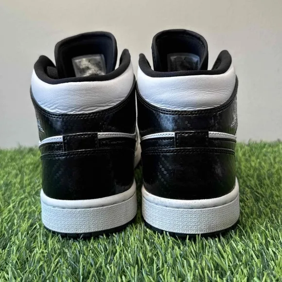 Air Jordan 1 Mid SE All Star 2021 Carbon Fiber Black White