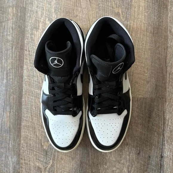 Air Jordan 1 Mid SE All Star 2021 Carbon Fiber Black White