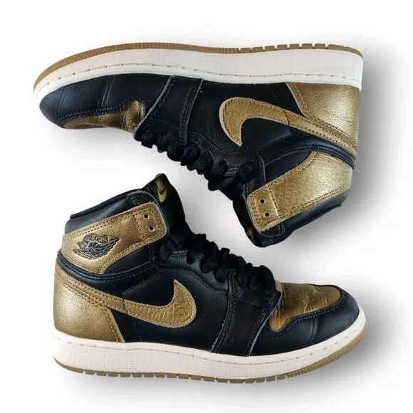Air Jordan 1 Retro High OG Black Metallic Gold (GS) Youth 4Y Shoes FD1437-071