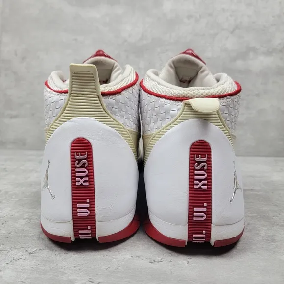 Air Jordan 15 Retro SE White Red Mens Size 13 2008 Tinker Hartfield Rare Sneaker