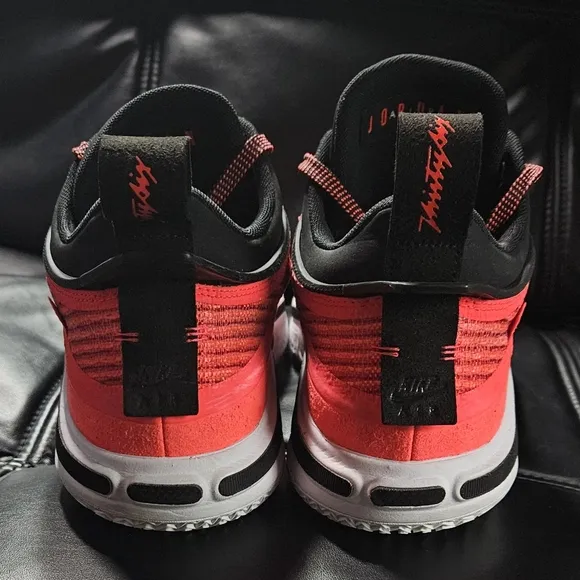 Air jordan 36 low infrared