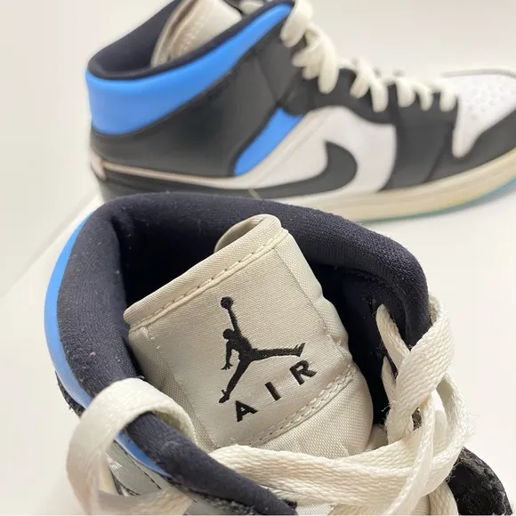 Air Jordan, Mid 1 (University).  Women's size 12