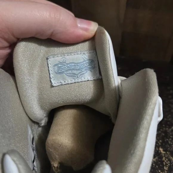 Air Jordan Six Rings GG Size 7Y White/Sand 323399-107 With Box Youth Basketball