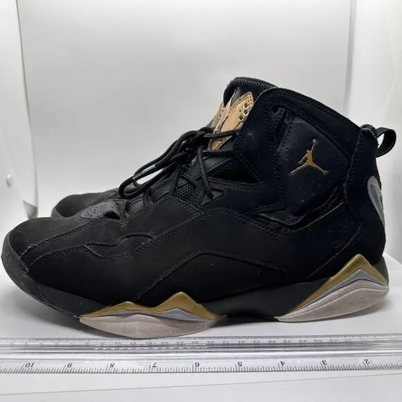 Air Jordan True Flight Basketball Shoes Black Gold Athletic Sneakers Size 11