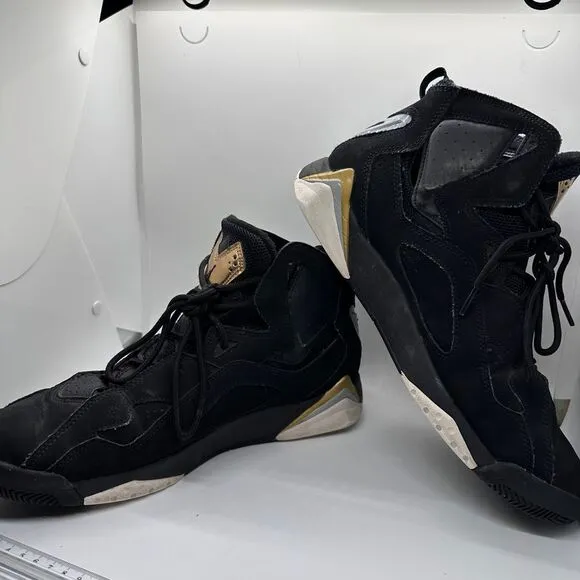 Air Jordan True Flight Basketball Shoes Black Gold Athletic Sneakers Size 11