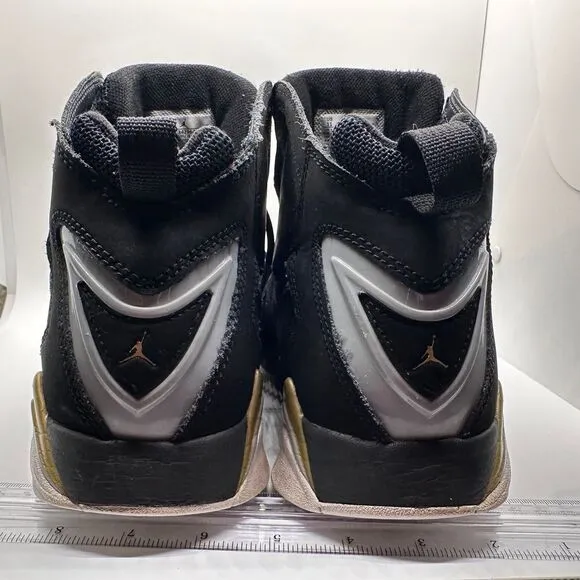 Air Jordan True Flight Basketball Shoes Black Gold Athletic Sneakers Size 11