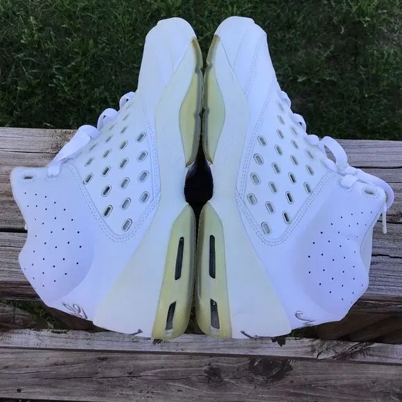 Air Jordan White Melo 5.5 311862-101 Size In Youth 7 Size Women 8.5