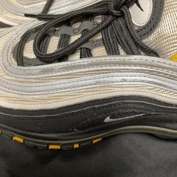 Air Max 95 black, yellow and white. Size 5