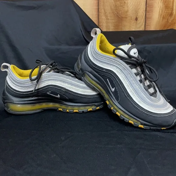 Air Max 95 black, yellow and white. Size 5