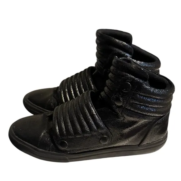 Aldo Jarren Modern Snap Over Black Textured High-Top Sneakers Men’s 12 MINTY