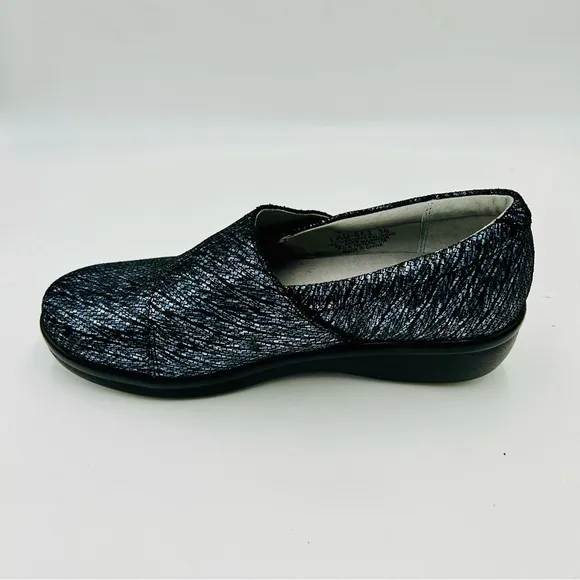 Alegria shoes Lauryn clogs leather clogs metallic like new blue women size EU 38