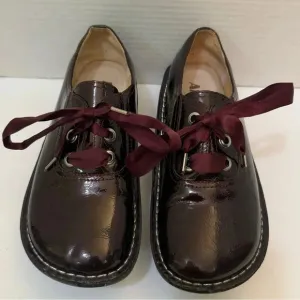 Alegria Wine Patent Leather Lace Up Comfort Shoes