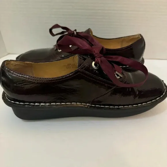 Alegria Wine Patent Leather Lace Up Comfort Shoes