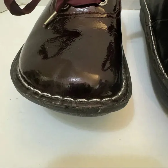 Alegria Wine Patent Leather Lace Up Comfort Shoes