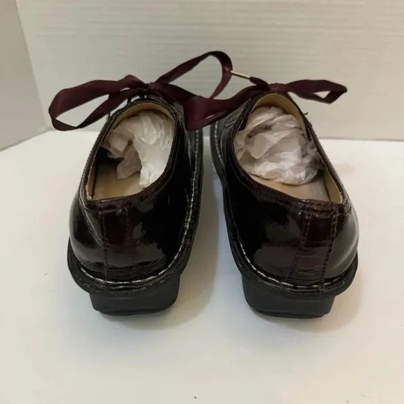 Alegria Wine Patent Leather Lace Up Comfort Shoes