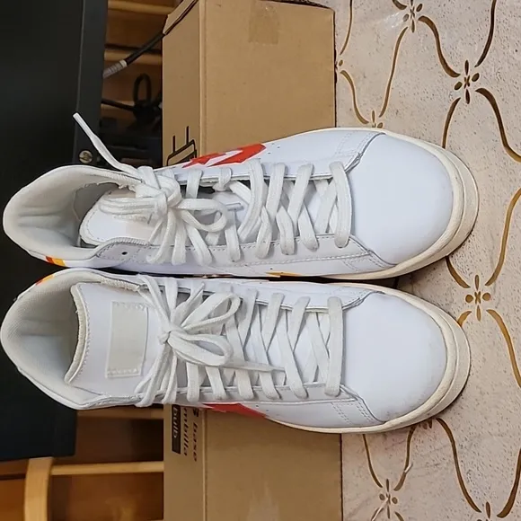 All Star Converse Roswell Rayguns High Shoes