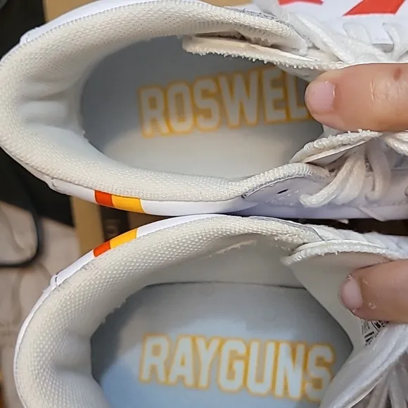 All Star Converse Roswell Rayguns High Shoes