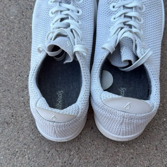 Allbirds Men’s Size 10 White Knit Sneakers Lace-Up Lightweight Eco Shoes