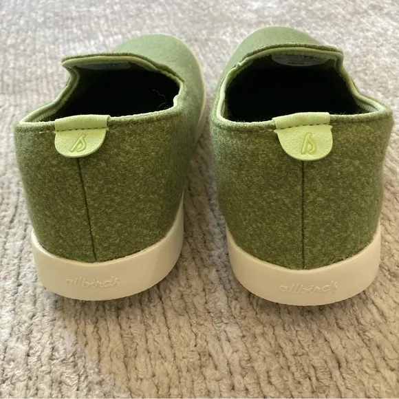 Allbirds Wool Loungers Youth Size 2 Green Slip-On Sneakers Eco Comfort Classic