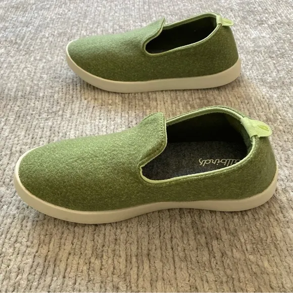 Allbirds Wool Loungers Youth Size 2 Green Slip-On Sneakers Eco Comfort Classic