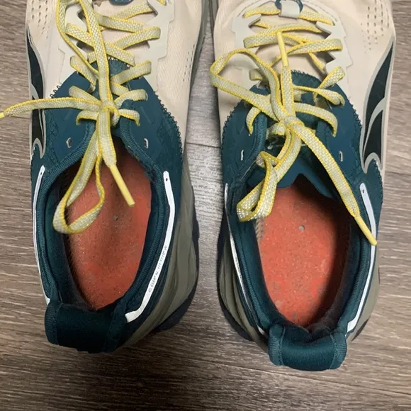 Altra Olympus 5 shoes