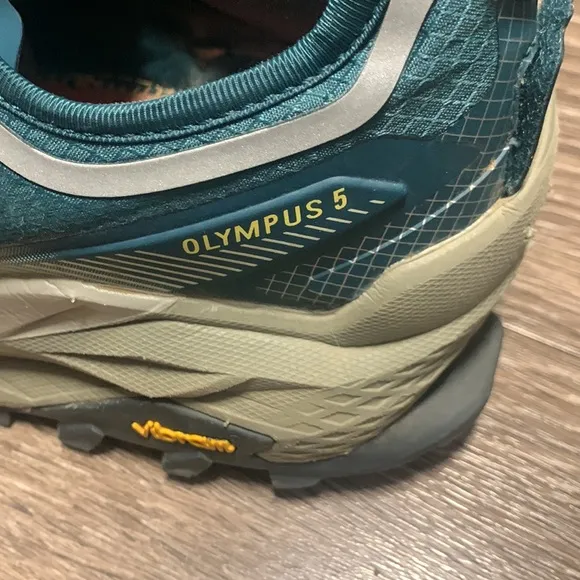Altra Olympus 5 shoes