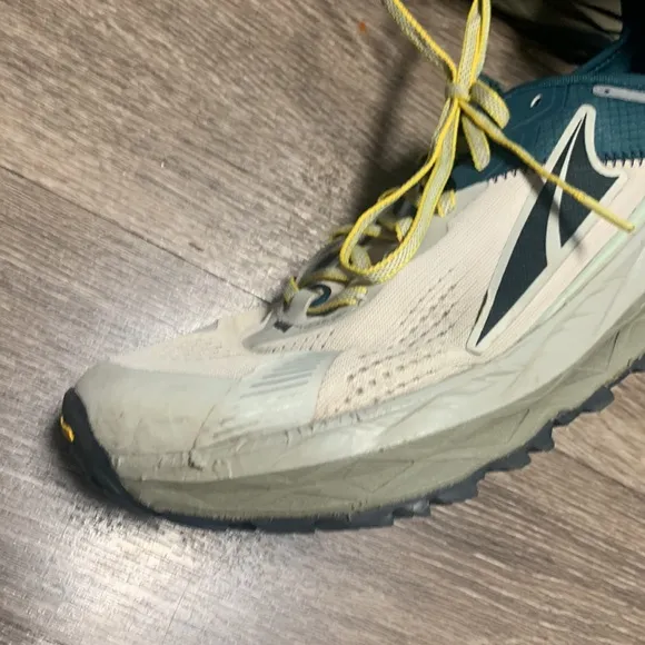 Altra Olympus 5 shoes