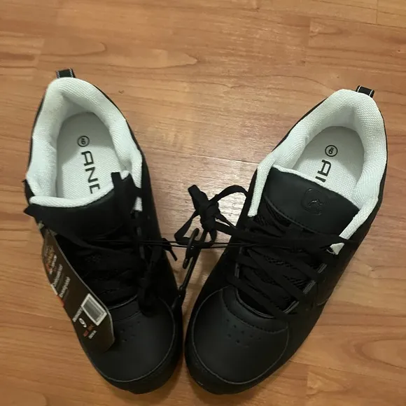 AND1 FURY LOW Men's Athletic Shoes Sneakers Size 9 Black &amp; White