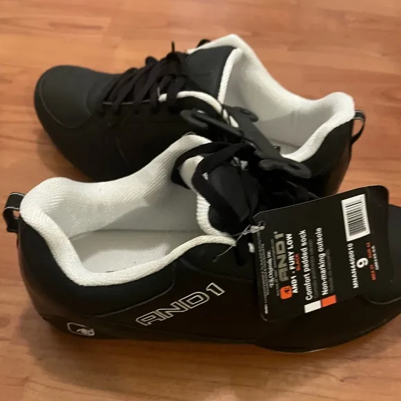 AND1 FURY LOW Men's Athletic Shoes Sneakers Size 9 Black &amp; White