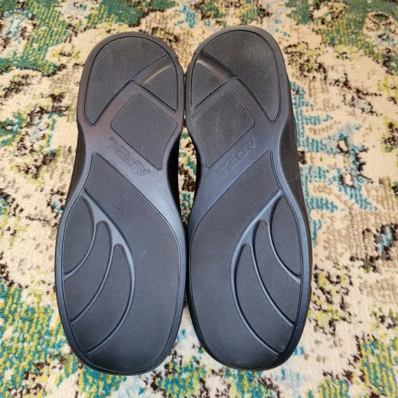 Apex Mens Single Strap Black Leather Comfort Shoes, Size 11.5 X-Wide