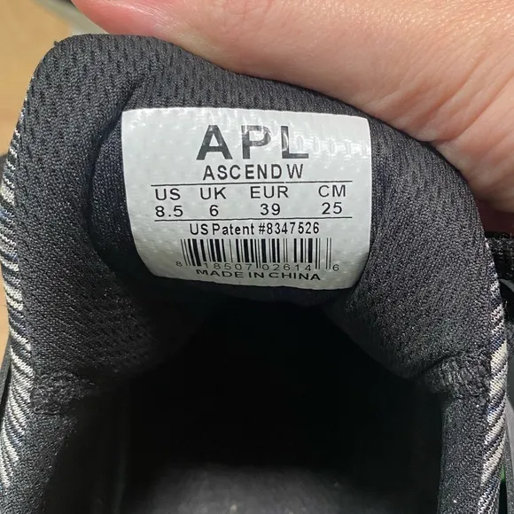 APL Ascend Mid Top Sneaker Athletic Shoes Black 8.5