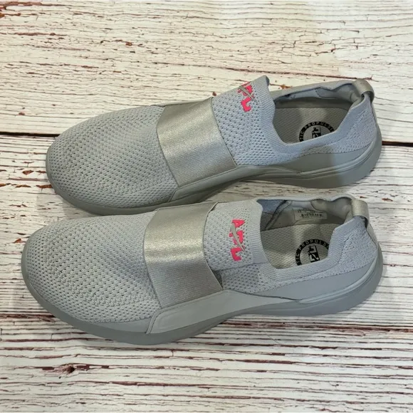 APL Techloom Bliss Slip-On Running Shoes in Gray/Pink Sz 9.5