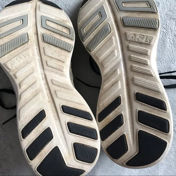 APL Techloom Pro Sneaker Metallic Silver Gold Knit