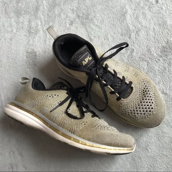 APL Techloom Pro Sneaker Metallic Silver Gold Knit