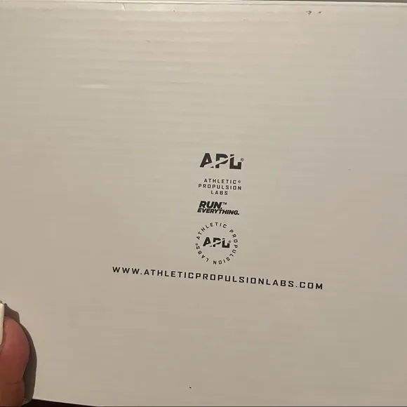 APL women’s tech loom racer running shoes