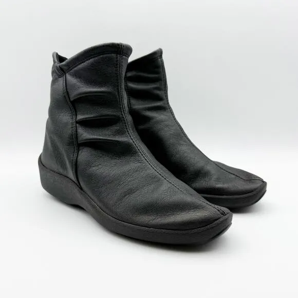 Arcopedico Womens L19 Boots EU 35 US 5 Black Vegan Leather Water Resistant NIB