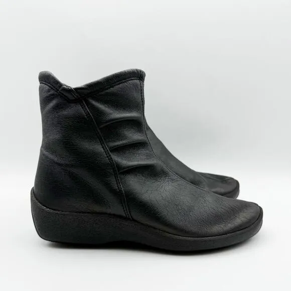 Arcopedico Womens L19 Boots EU 35 US 5 Black Vegan Leather Water Resistant NIB