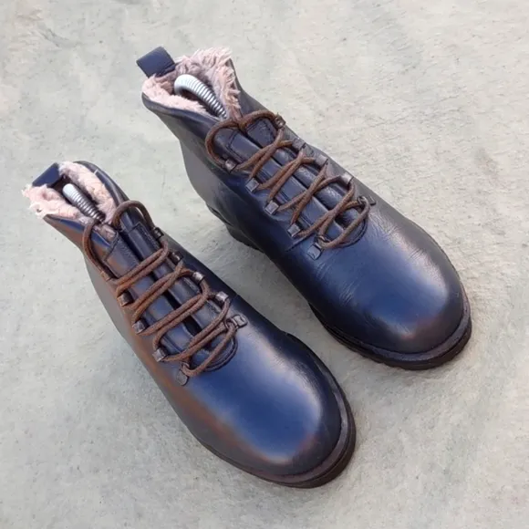 ARCUS LADIES BLUE LEATHER LACE UP ANKLE BOOTS W/FUR LINING