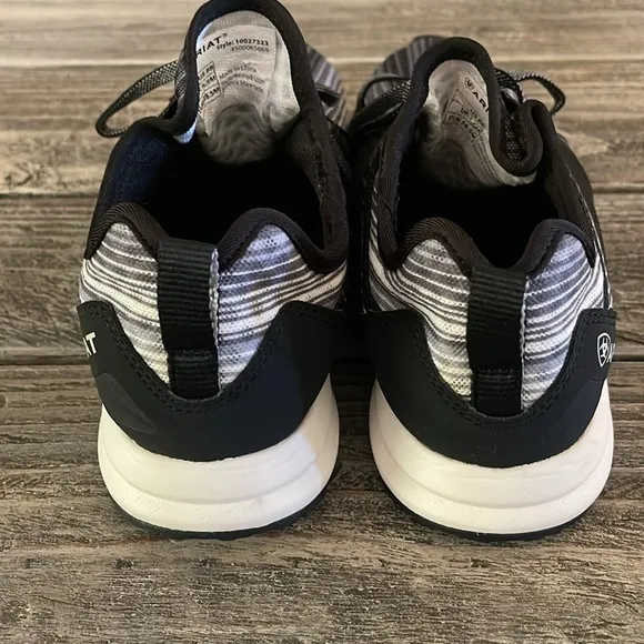 Ariat Fuse Gray Black Stripe All Terrain Running Sneakers Shoes Women’s 8