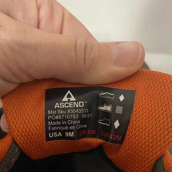 Ascend Approach II Low Waterproof Hiking Shoes for Men EUC size 9